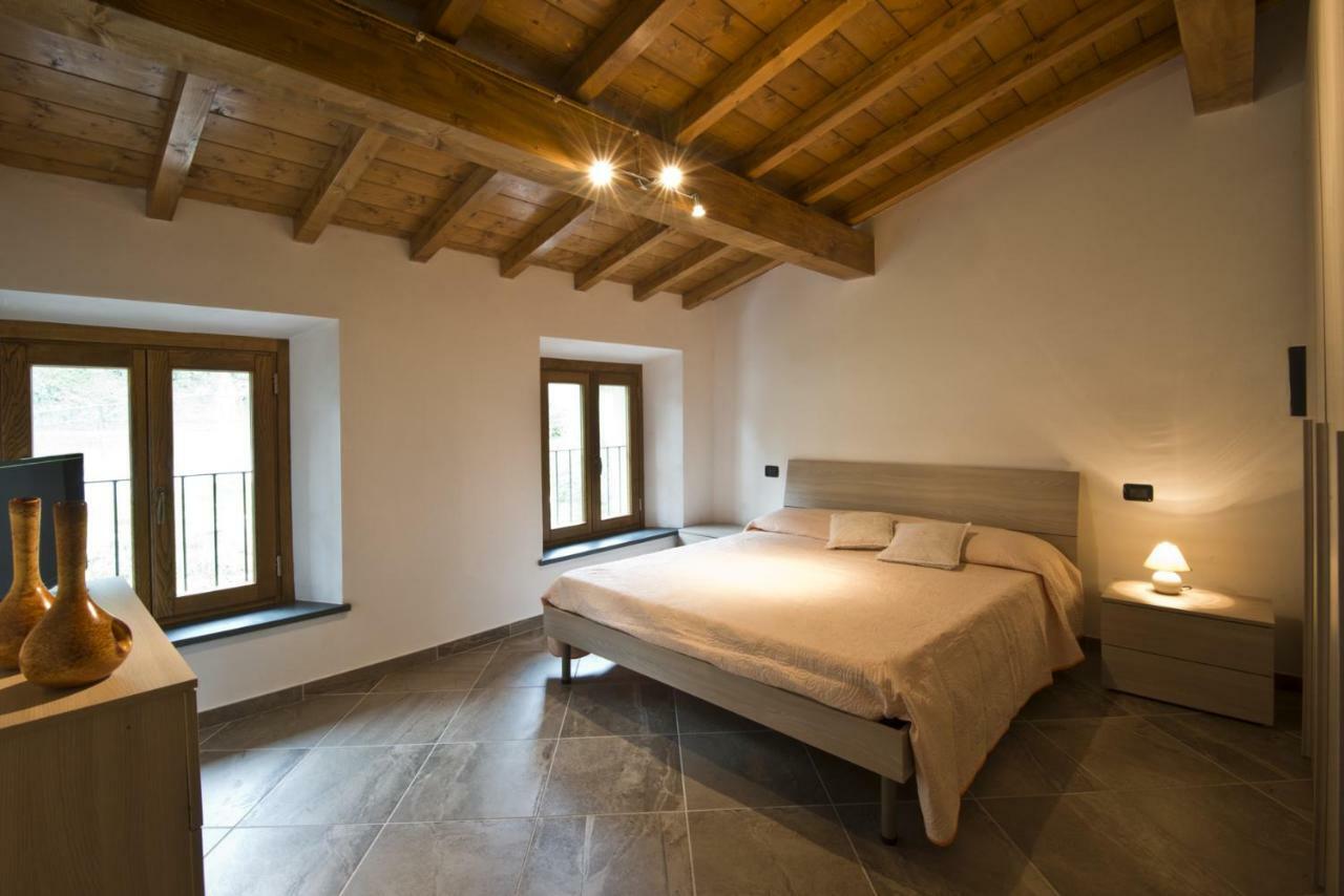 Le Casine Del Borgo Bed & Breakfast Борго а Моцано Екстериор снимка