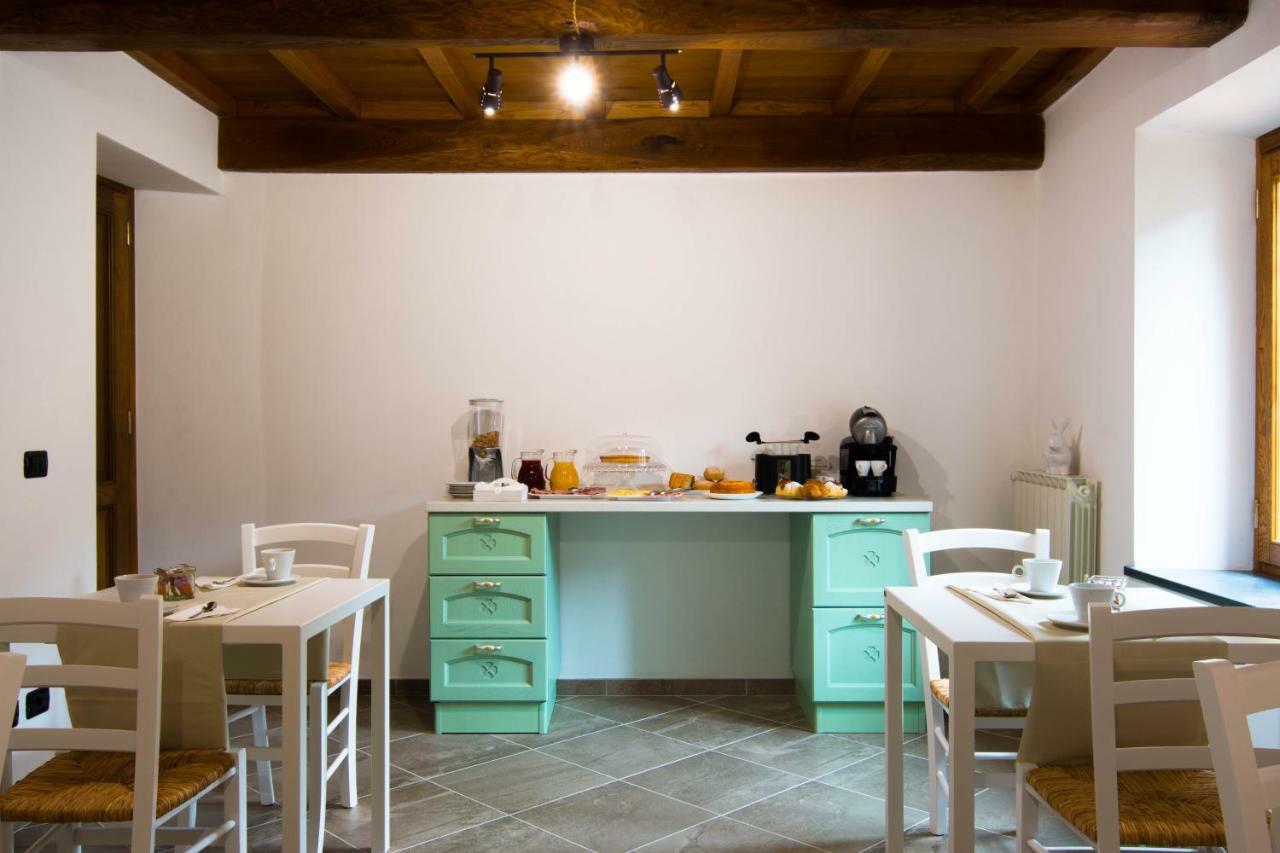 Le Casine Del Borgo Bed & Breakfast Борго а Моцано Екстериор снимка